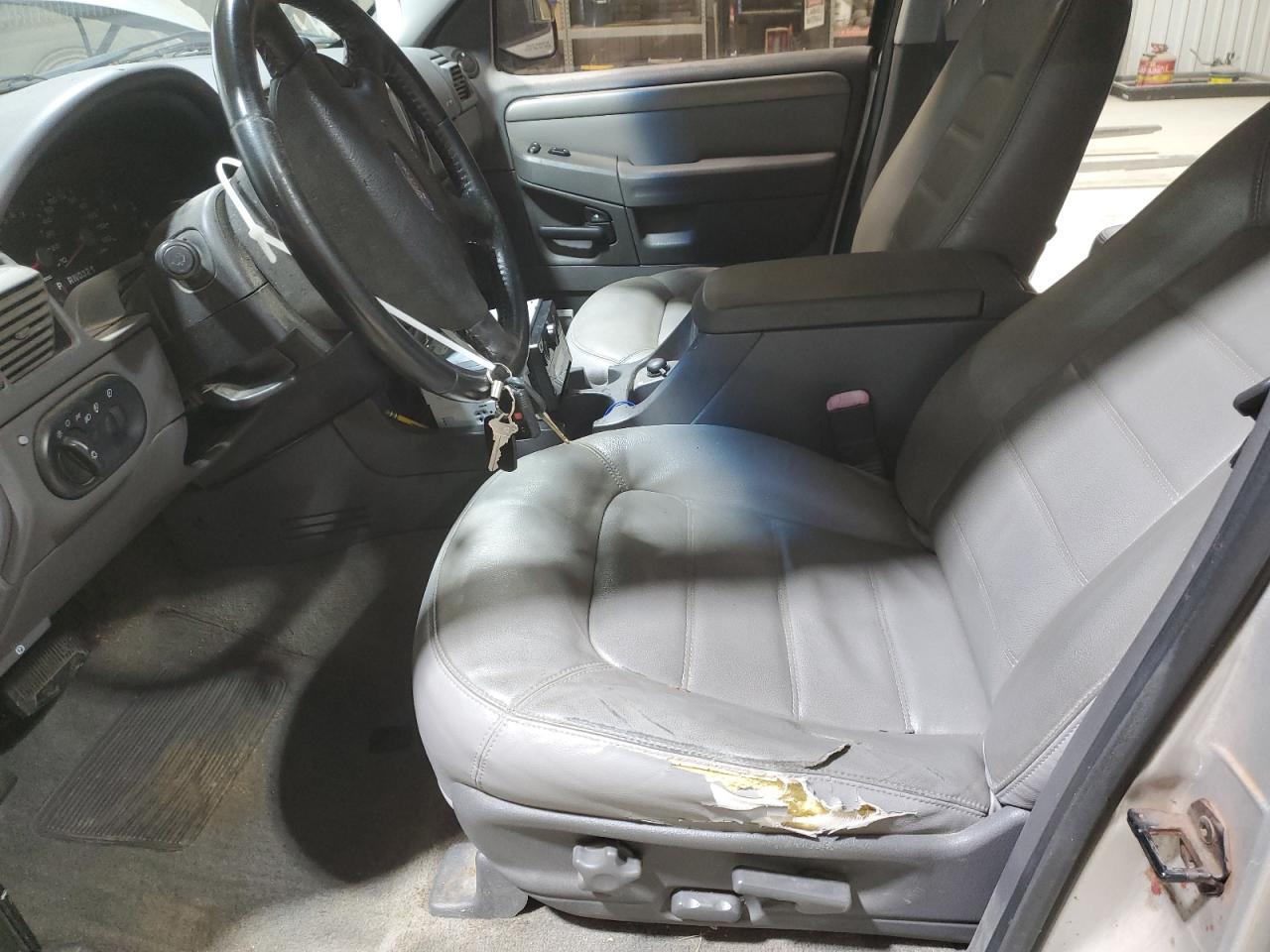 2004 Ford Explorer Xlt - Фото 7