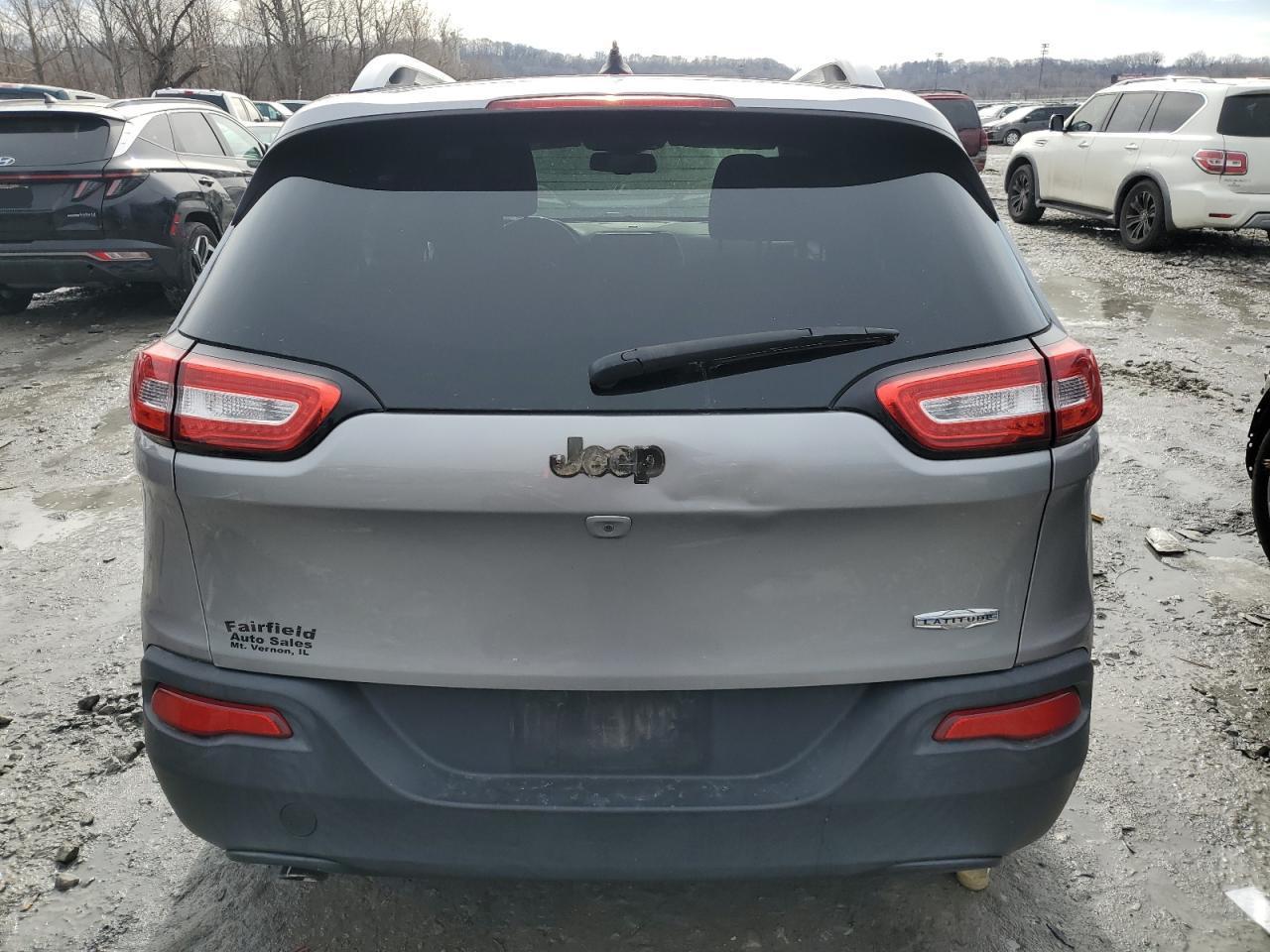 2015 Jeep Cherokee Latitude - Фото 6
