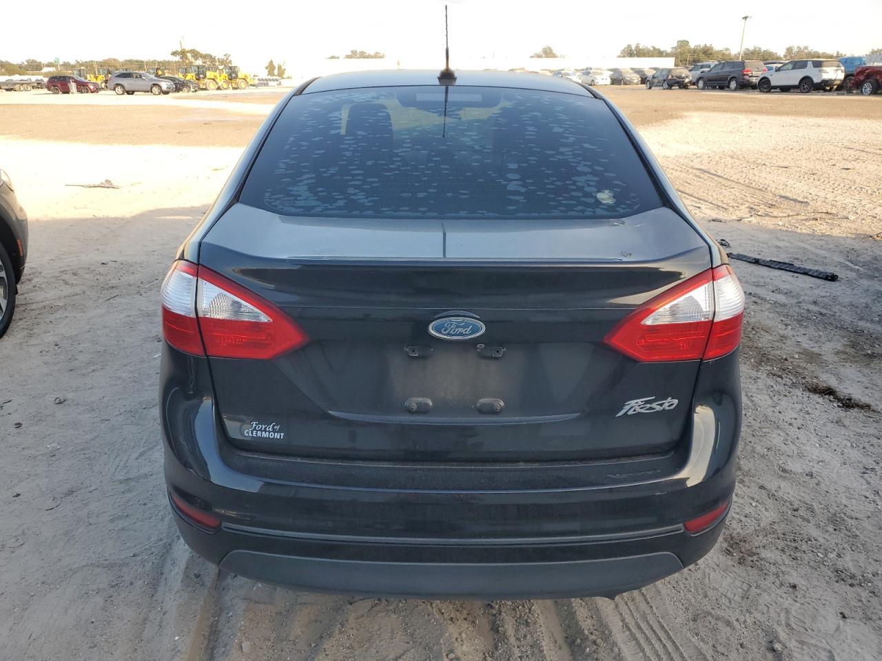 2018 Ford Fiesta S - Фото 6