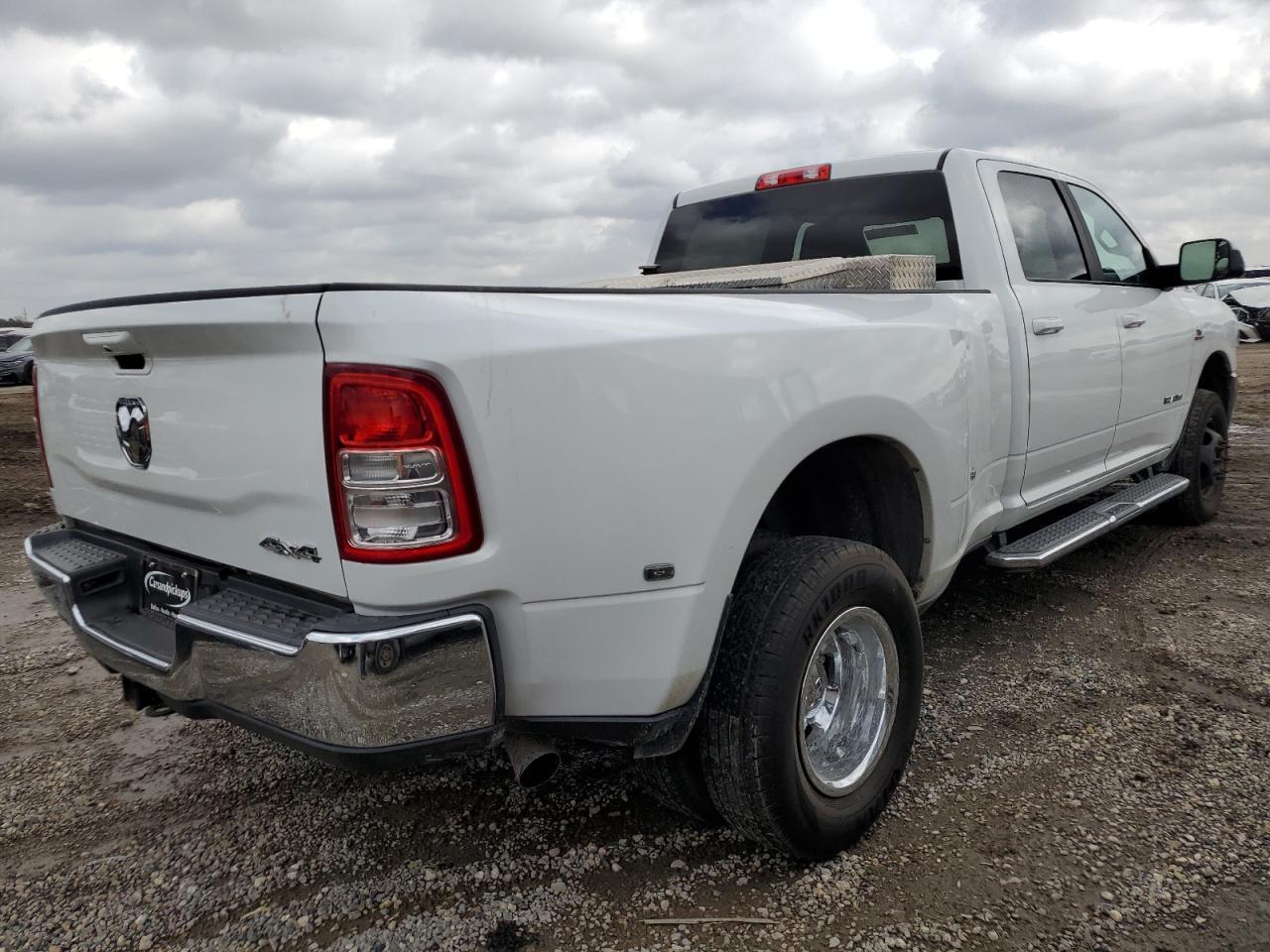 2021 Ram 3500 Big Horn - Фото 3