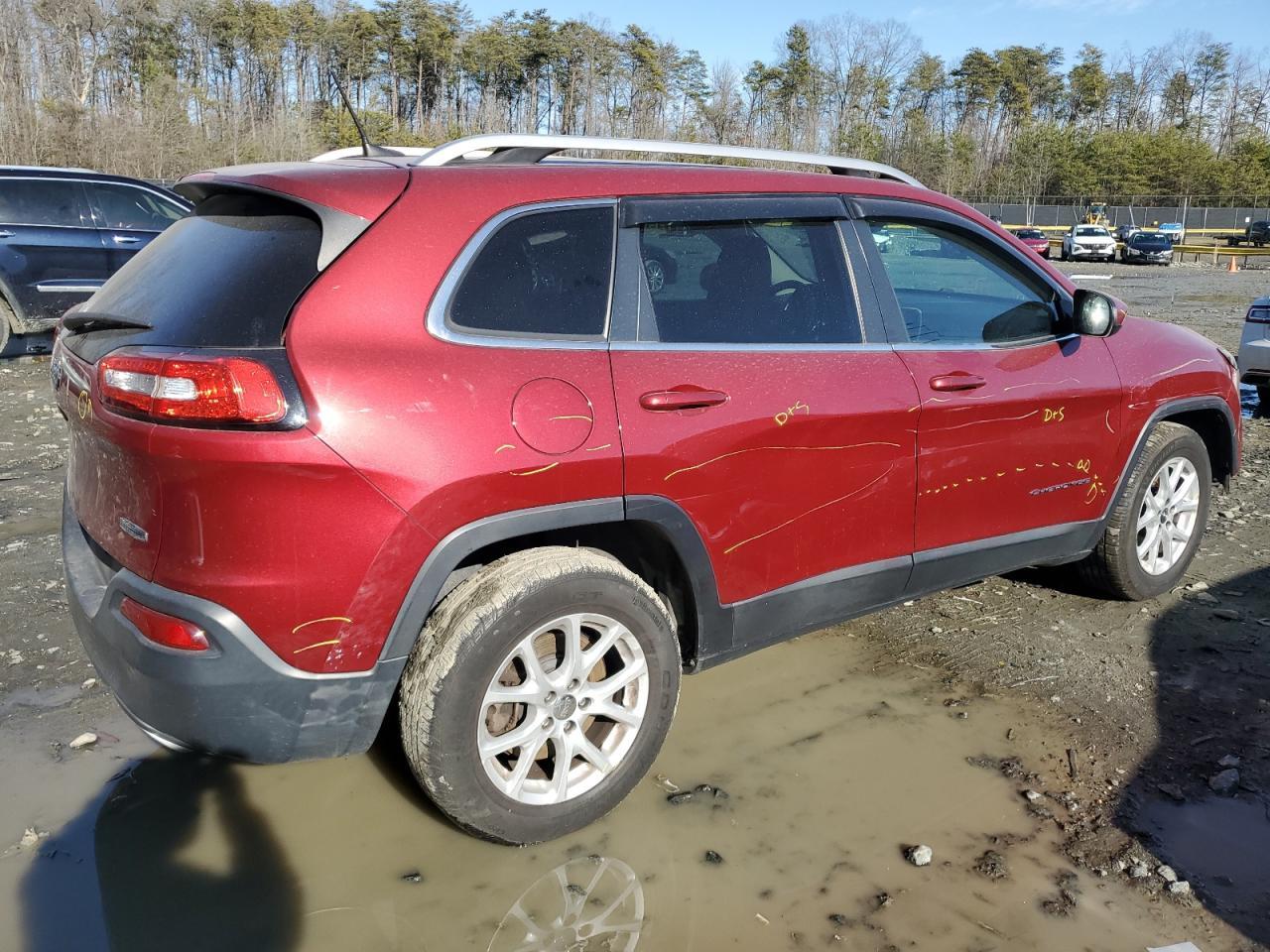 2017 Jeep Cherokee Latitude - Image 3