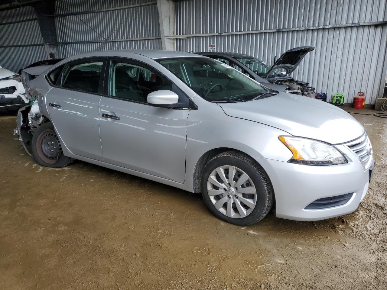 2014 Nissan Sentra S - Фото 4