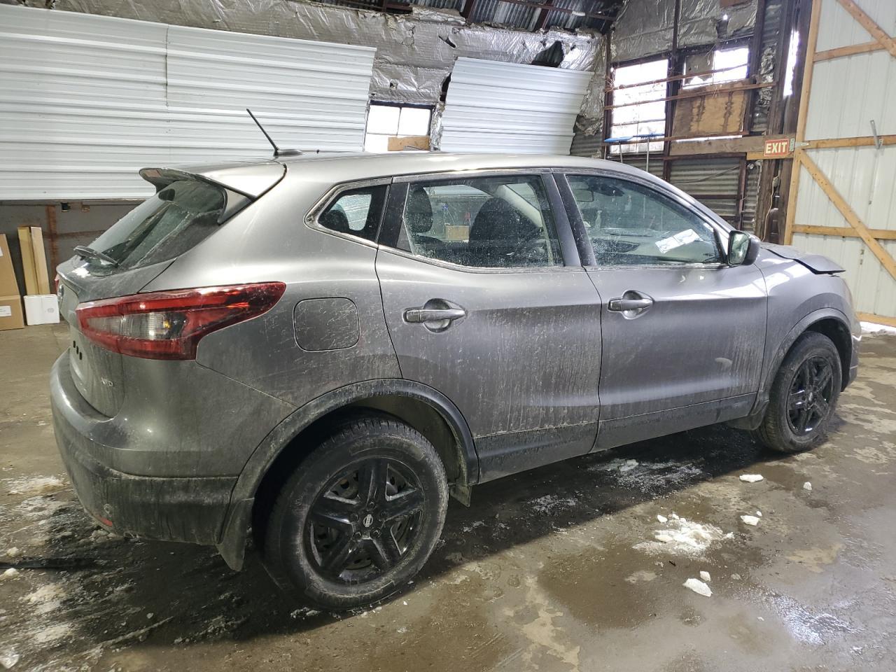 2020 Nissan Rogue Sport S - Image 3