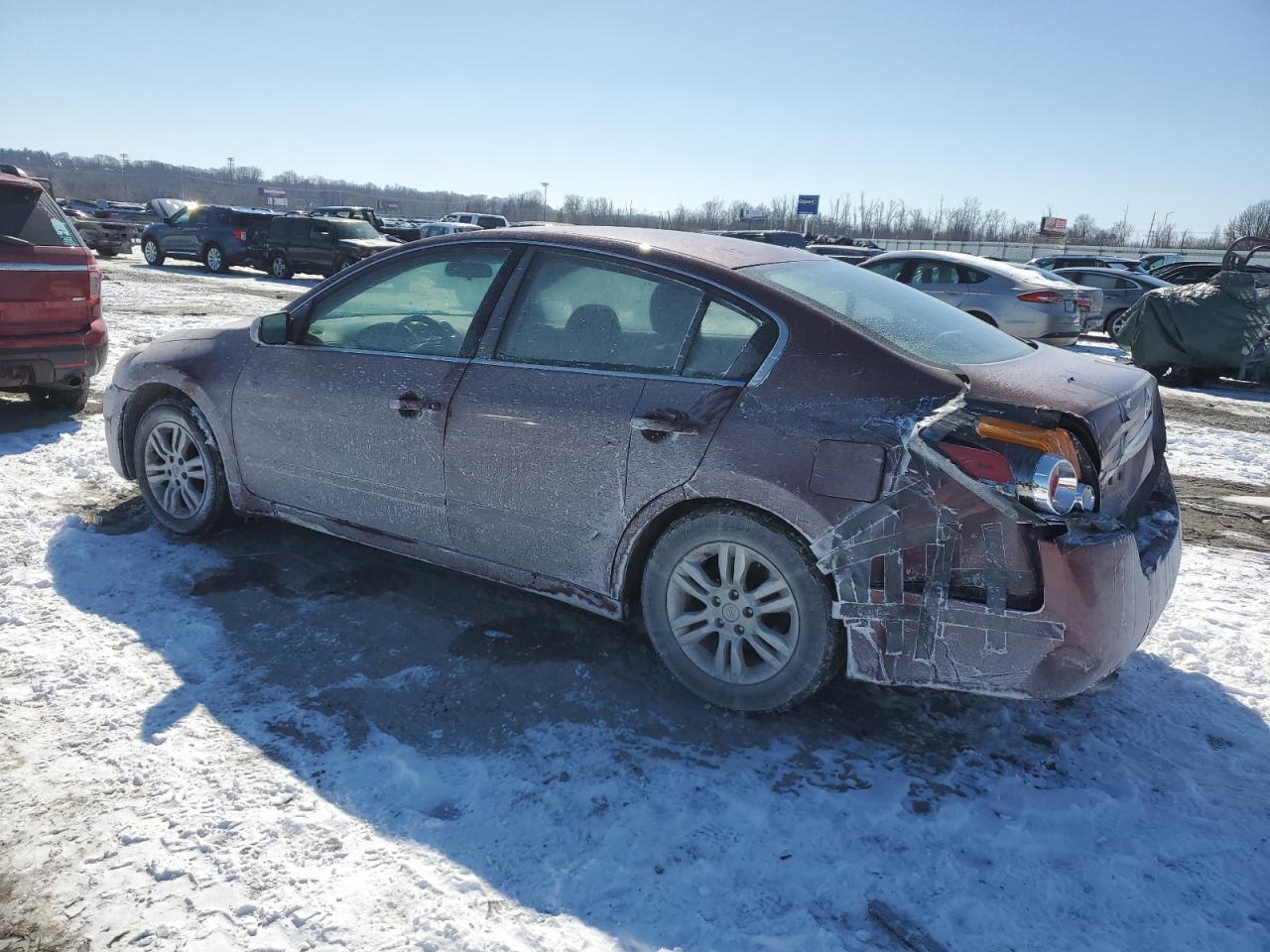 2010 Nissan Altima Base - Image 2