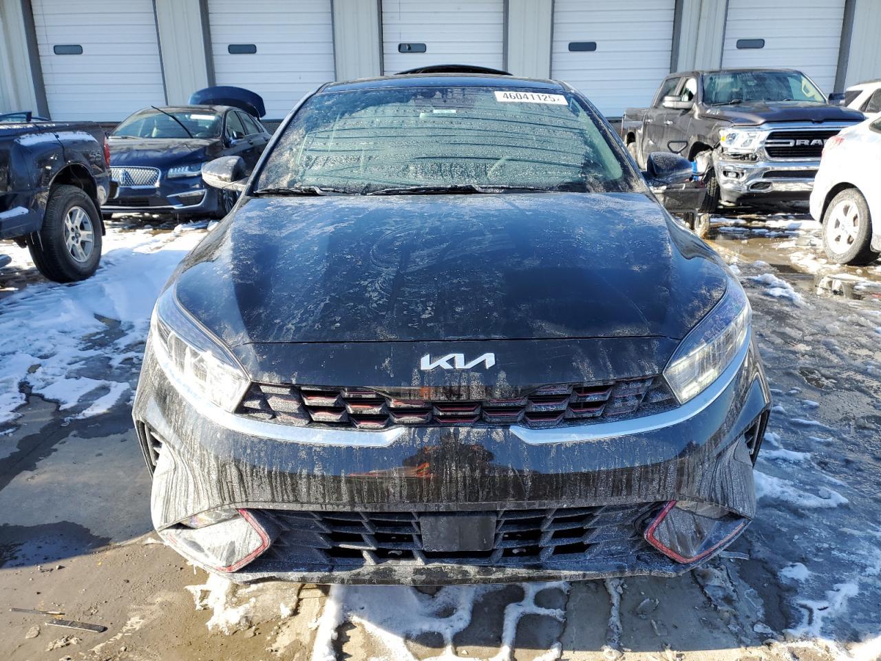 2024 Kia Forte Gt Line - Фото 5