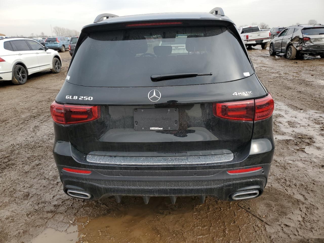 2025 Mercedes-Benz Glb 250 4Matic - Фото 6