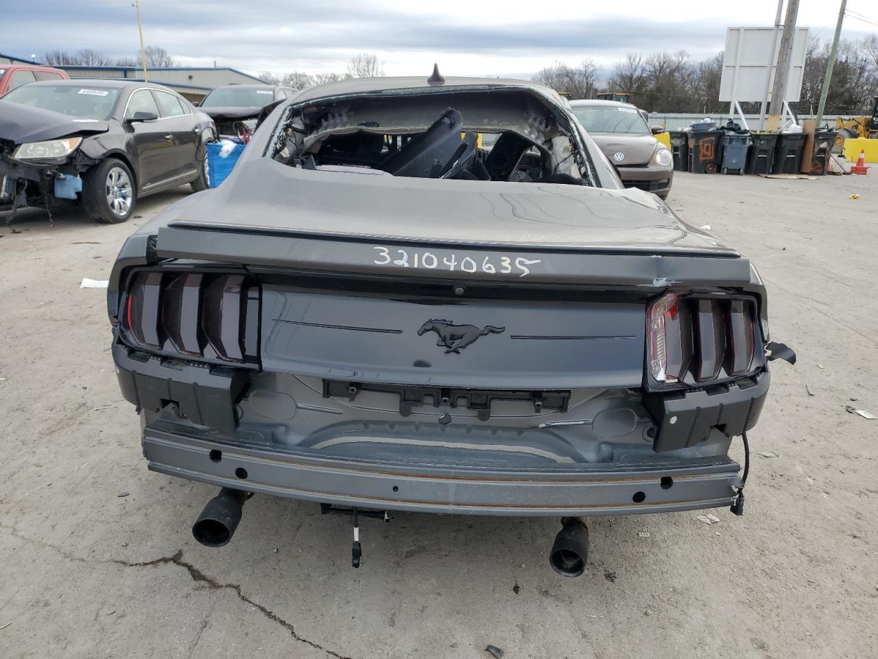 2020 Ford Mustang - Image 6