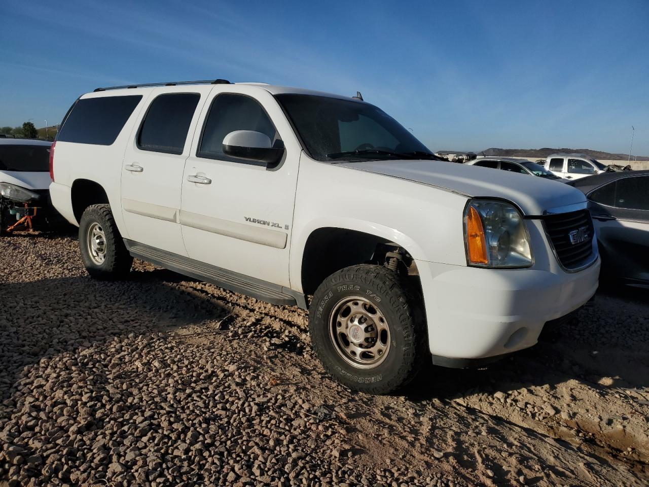 2007 GMC Yukon Xl K2500 - Фото 4