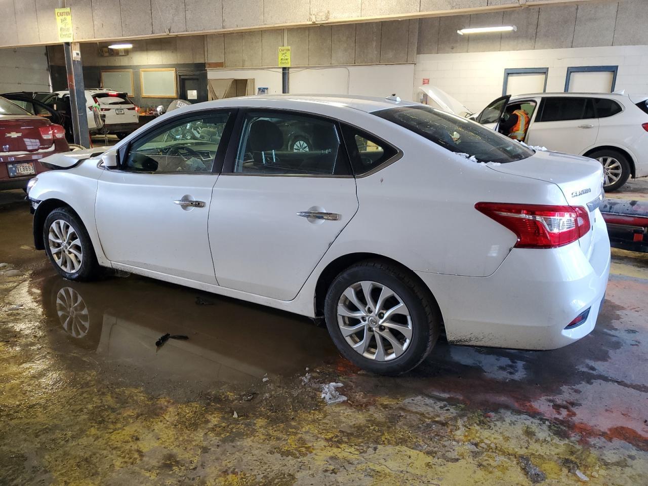 2018 Nissan Sentra S - Фото 2