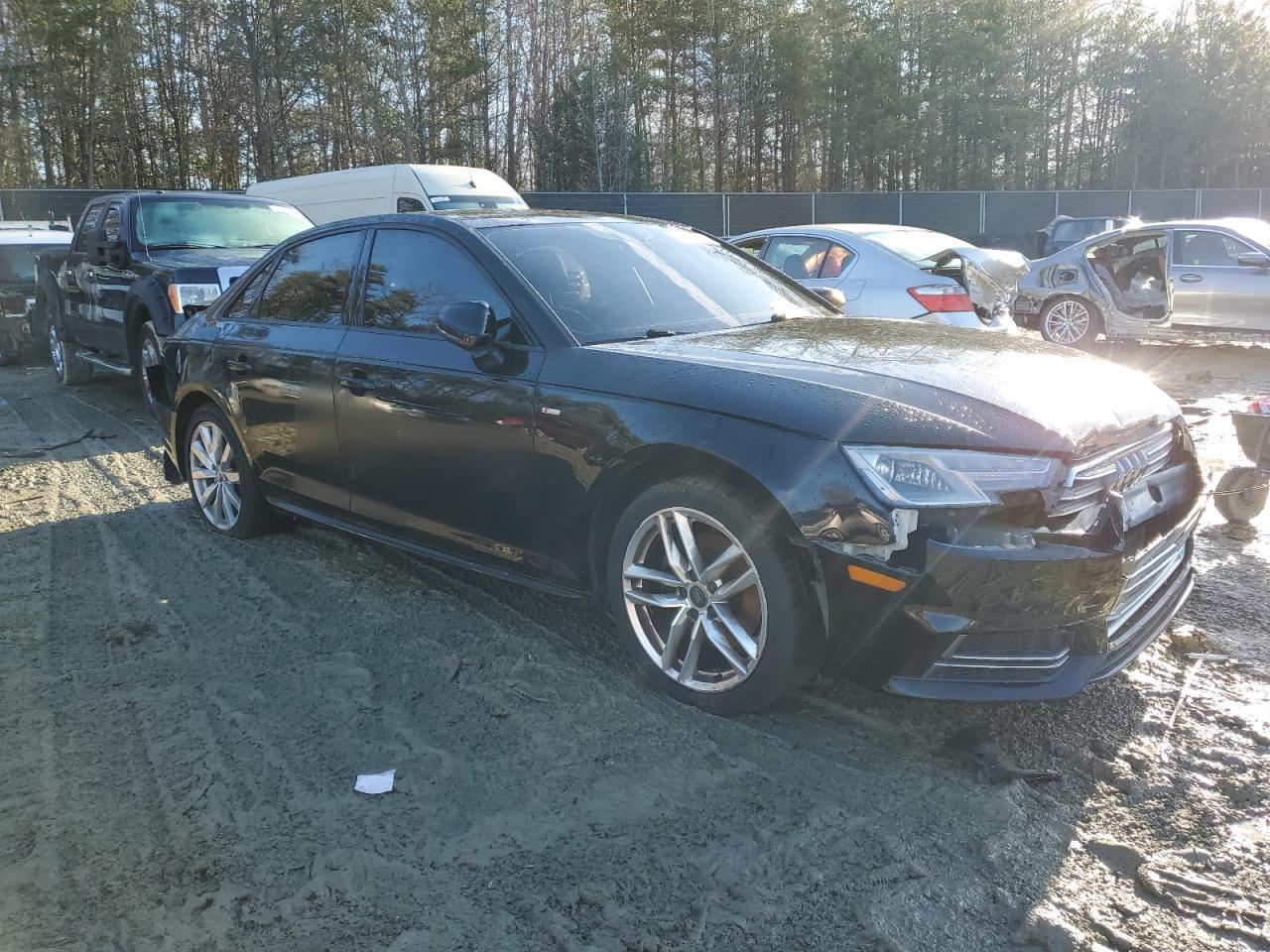 2017 Audi A4 Ultra Premium - Фото 4
