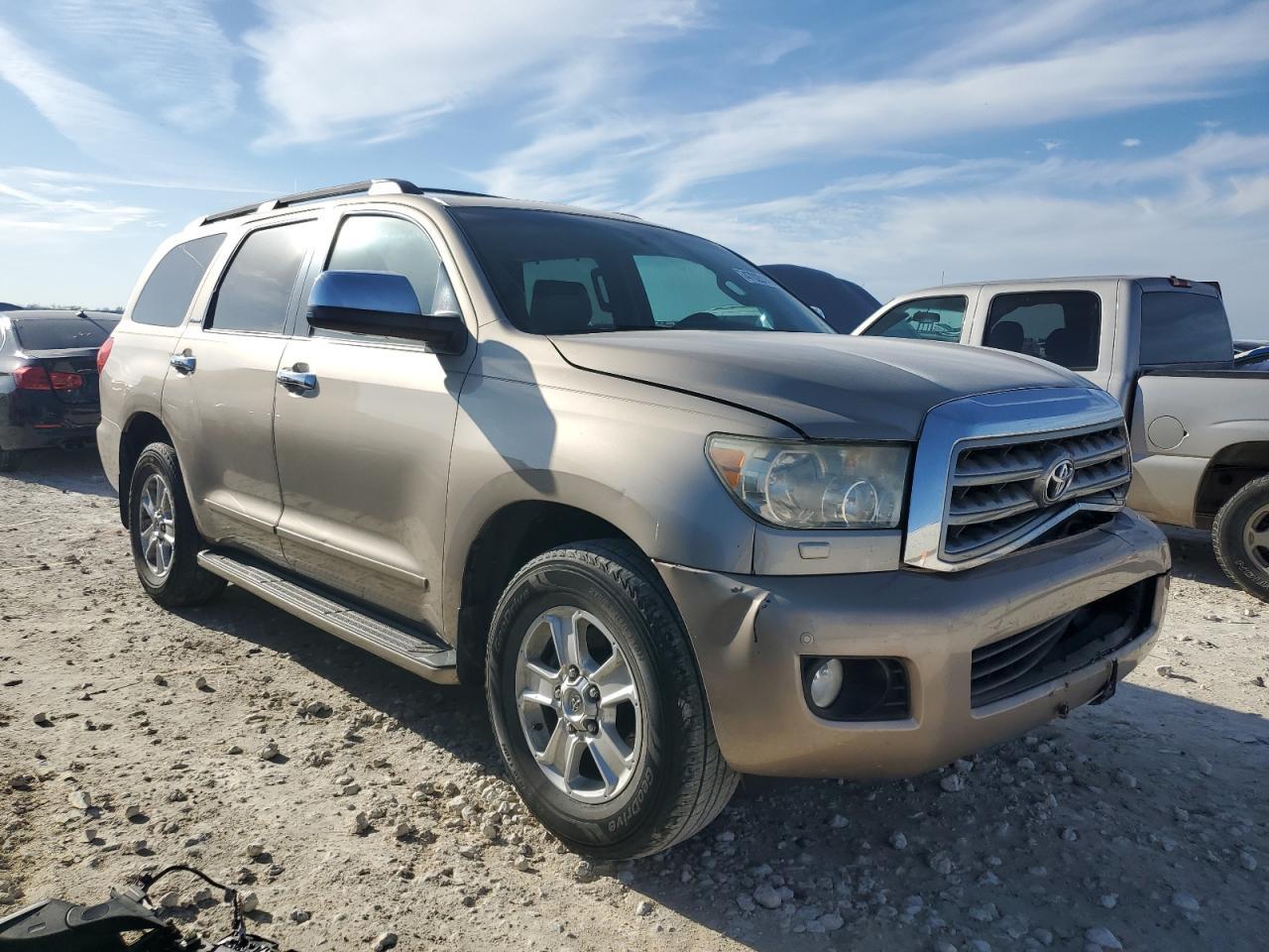 2008 Toyota Sequoia Platinum - Image 4