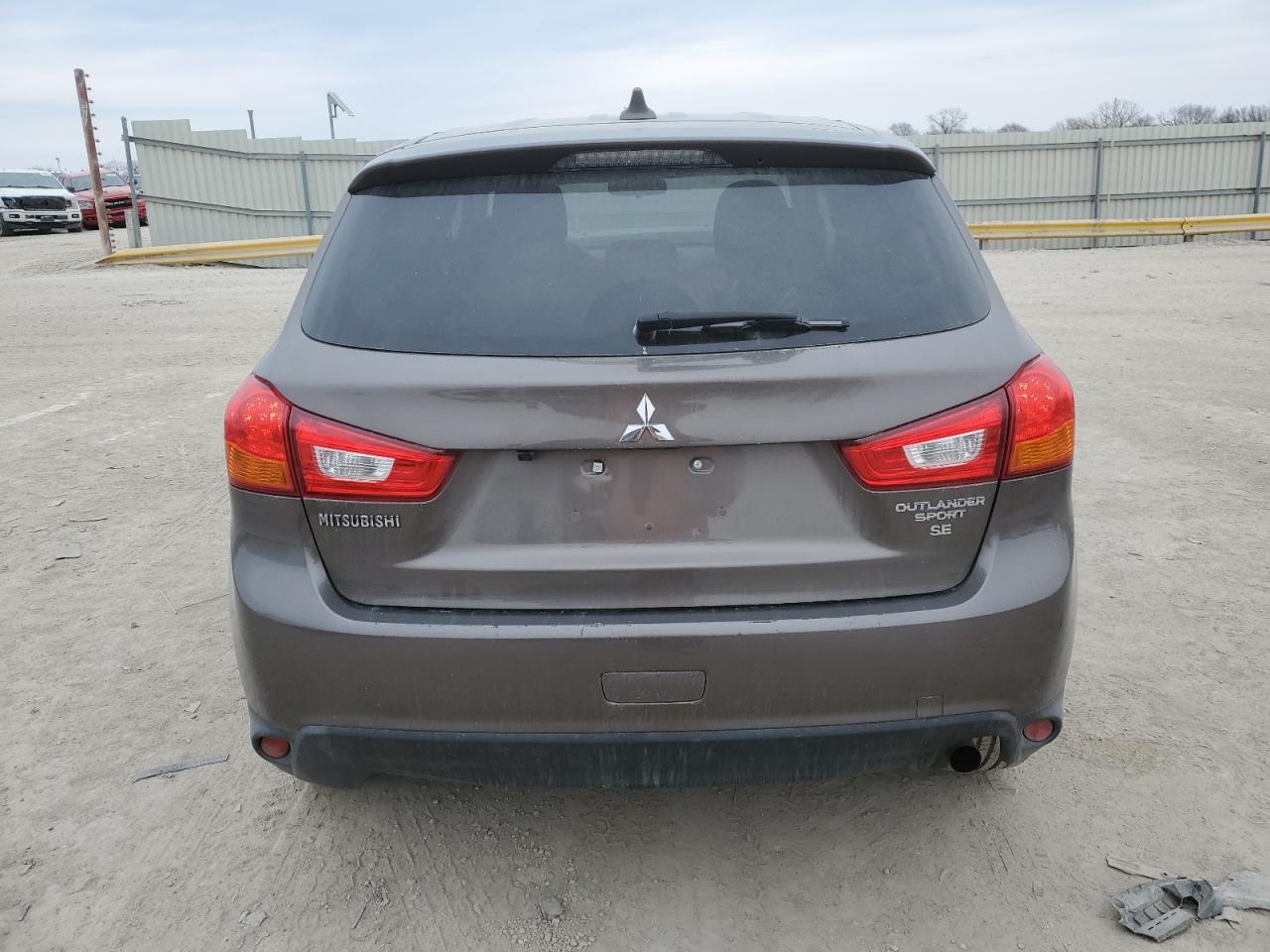 2017 Mitsubishi Outlander Sport Es - Фото 6