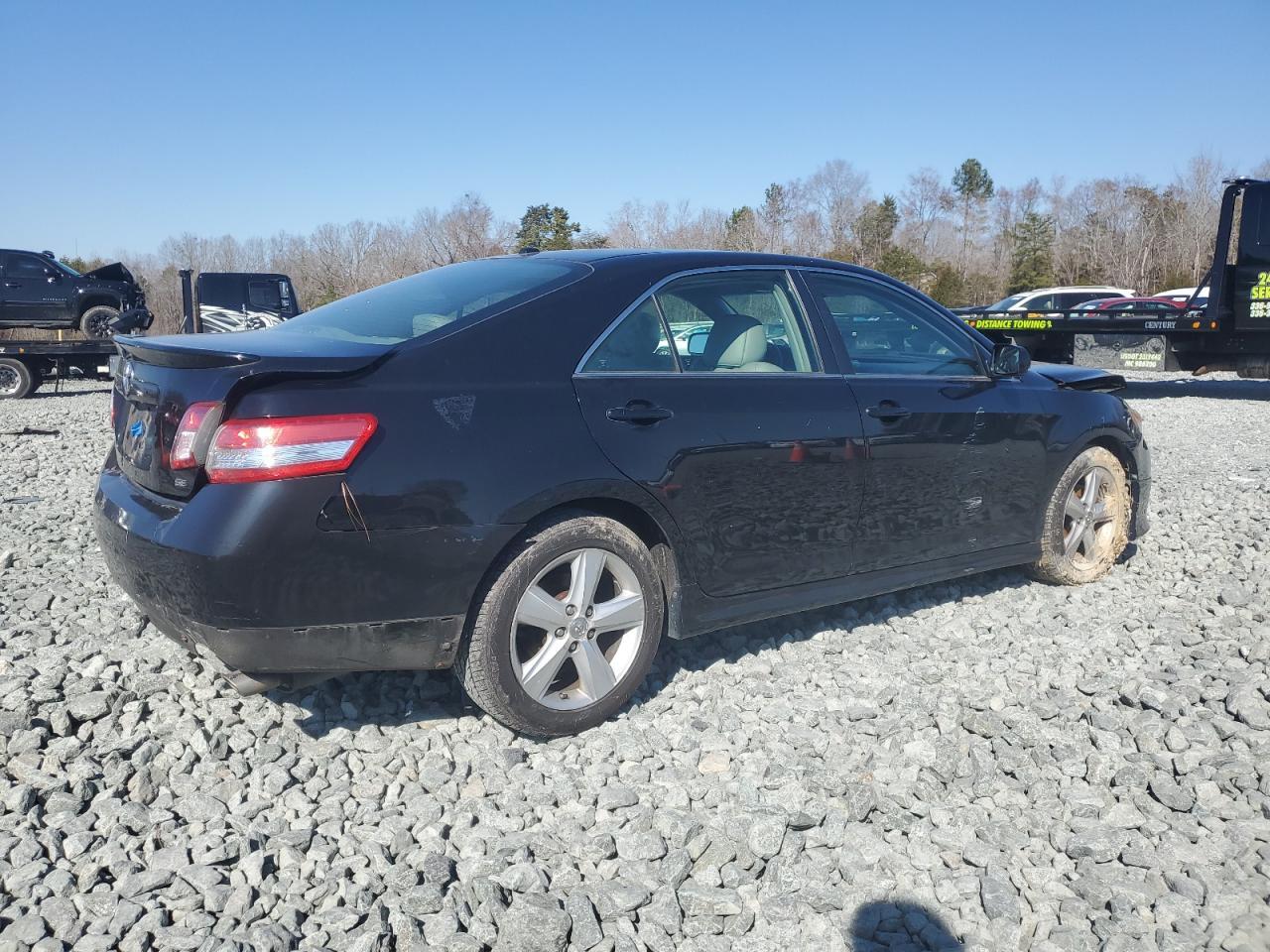 2011 Toyota Camry Base - Фото 3