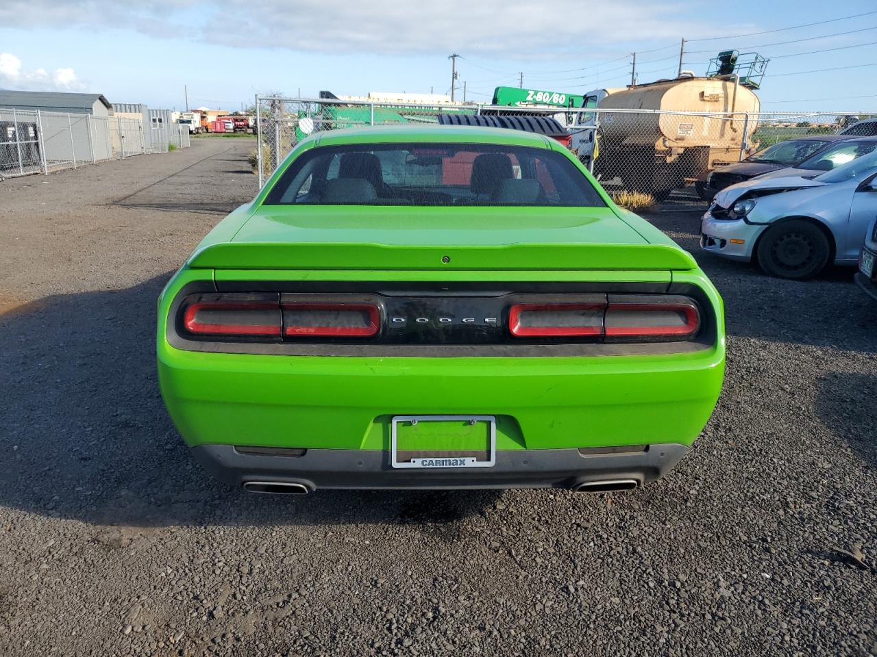2017 Dodge Challenger Sxt - Image 6