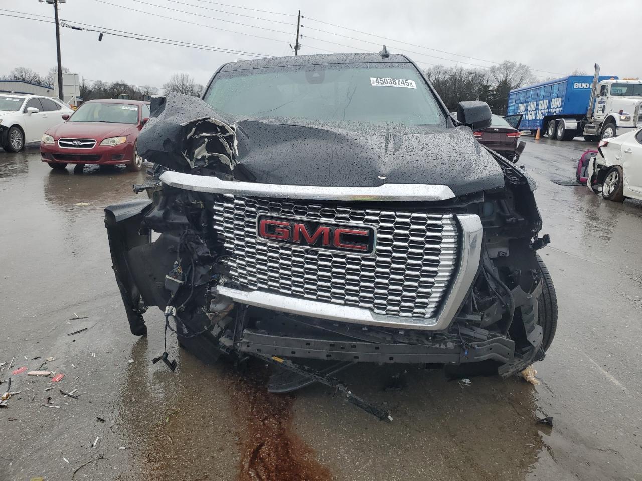 2021 GMC Yukon Denali - Фото 5