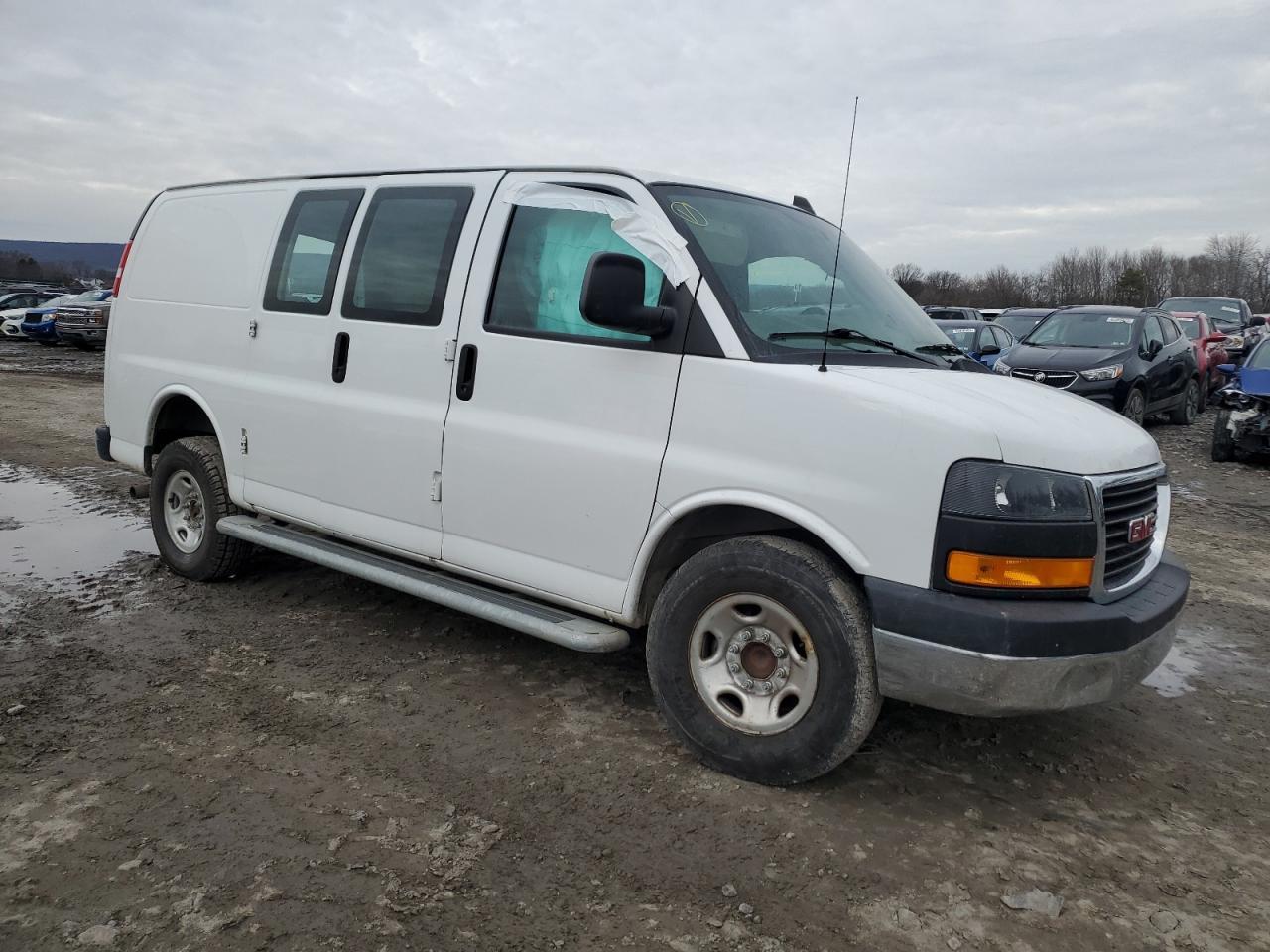 2021 GMC Savana G2500 - Фото 4