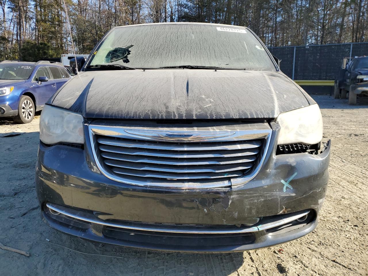 2014 Chrysler Town & Country Touring - Фото 5