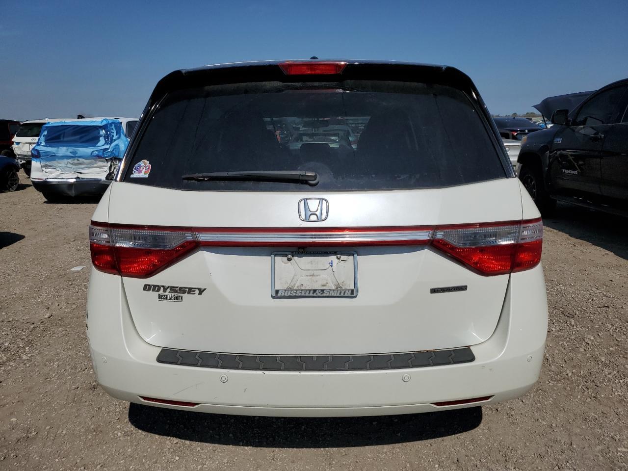 2013 Honda Odyssey Touring - Фото 6
