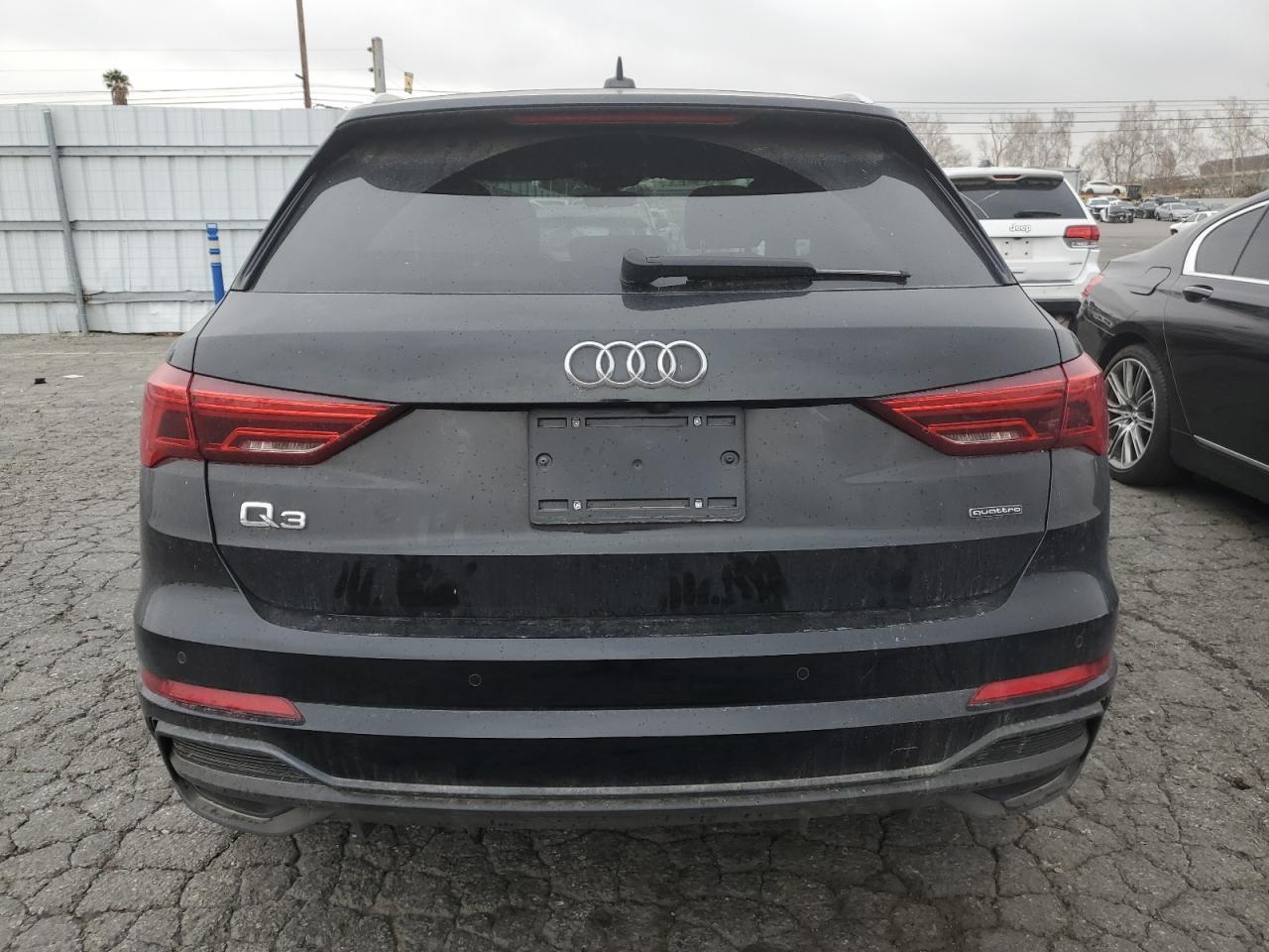 2022 Audi Q3 Premium S Line 45 - Фото 6