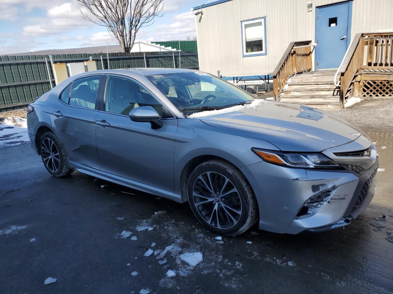 2019 Toyota Camry L - Image 4