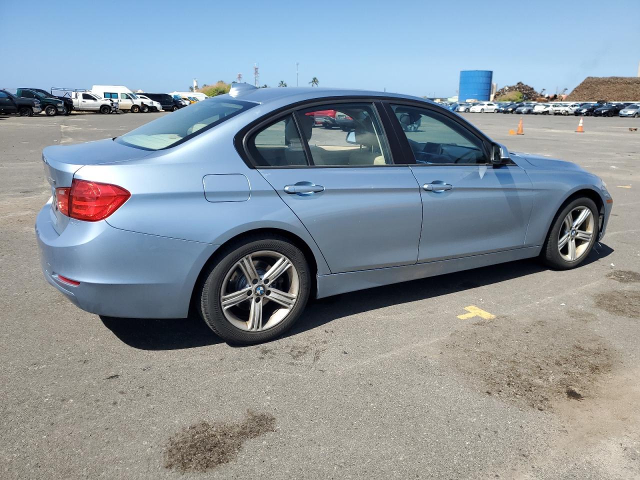 2013 BMW 328 Xi - Фото 3