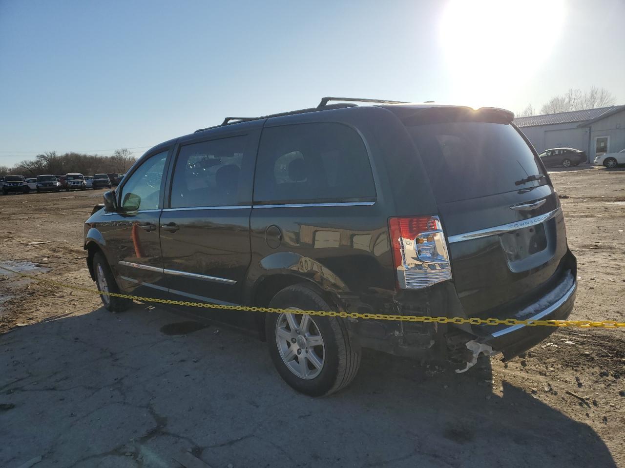 2013 Chrysler Town & Country Touring - Image 2