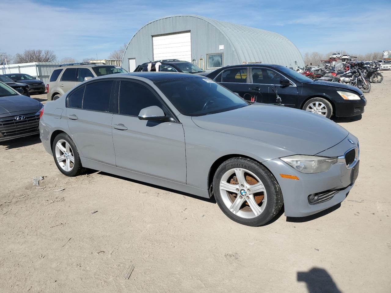 2015 BMW 320 I xDrive - Image 4