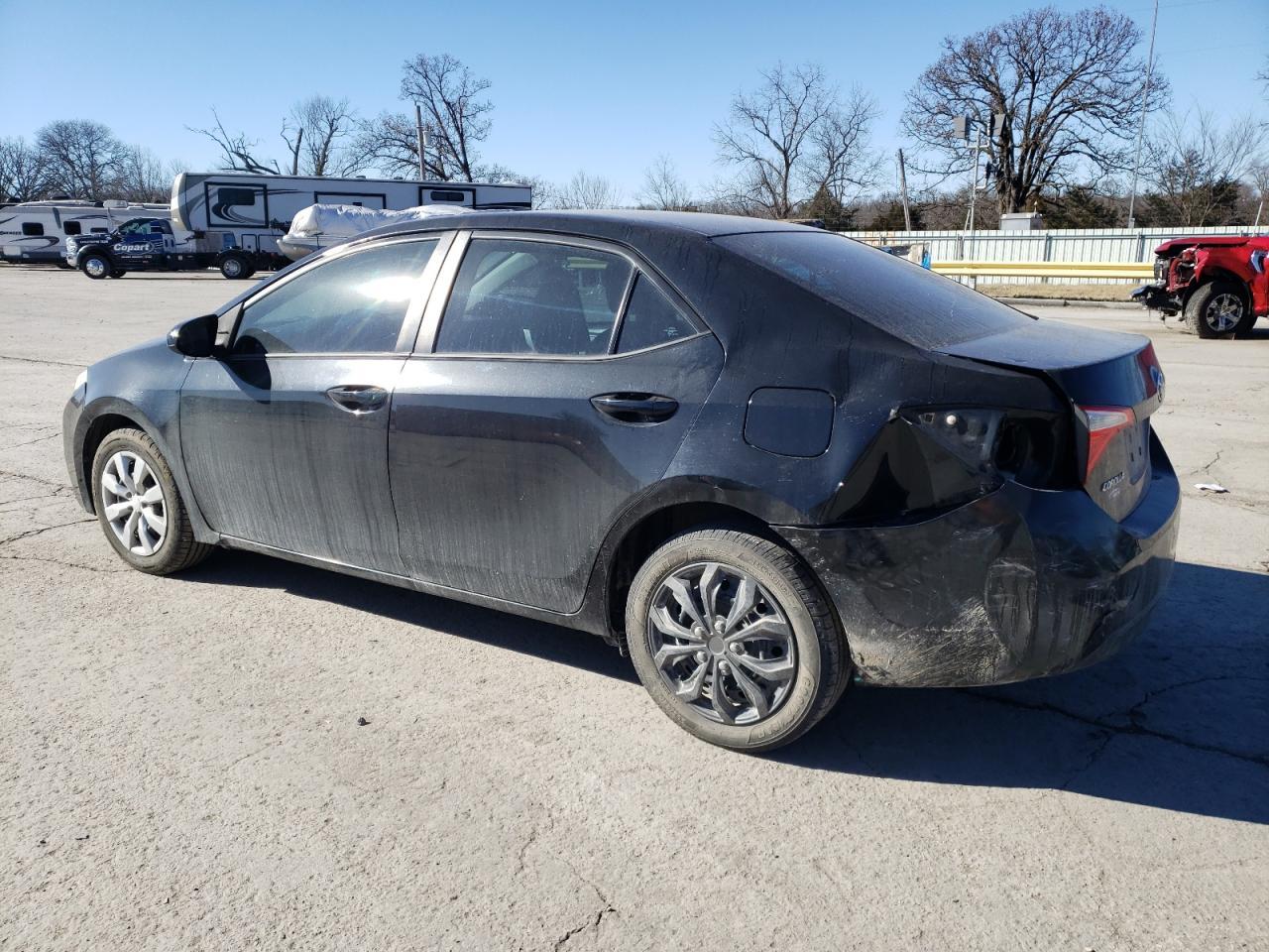 2015 Toyota Corolla L - Фото 2