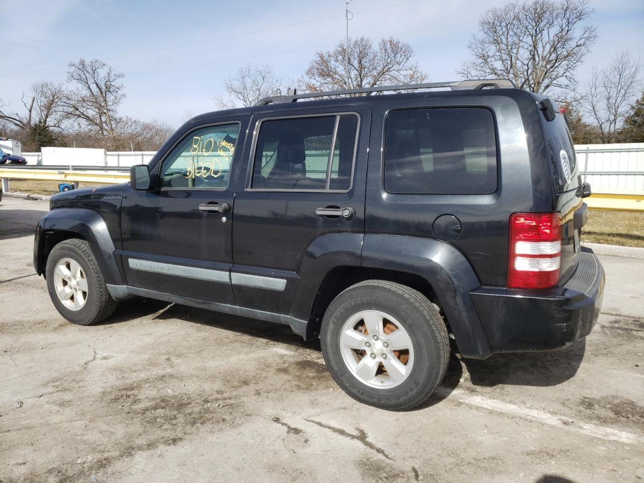 2010 Jeep Liberty Sport - Фото 2
