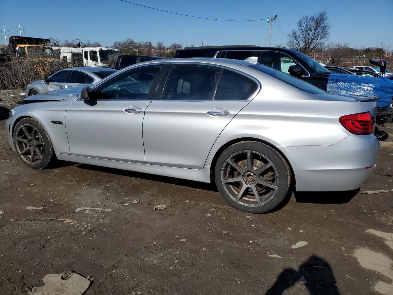 2013 BMW 535 Xi - Фото 2