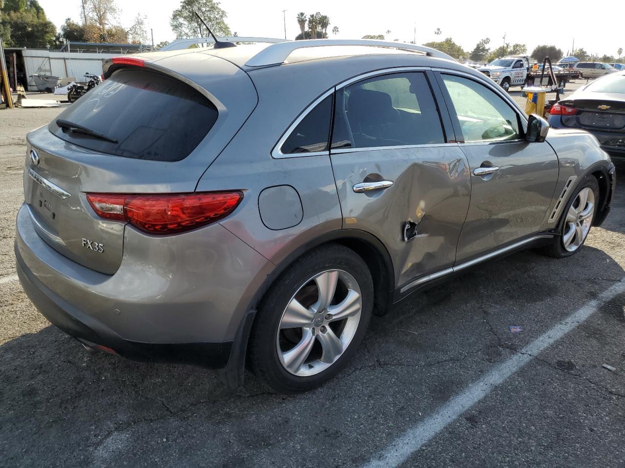 2010 Infiniti Fx35 - Фото 3
