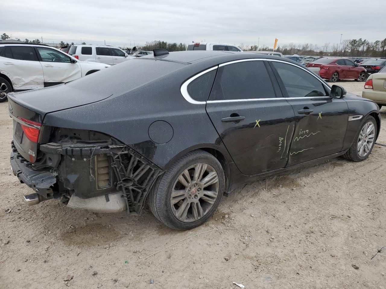 2016 Jaguar Xf Premium - Фото 3