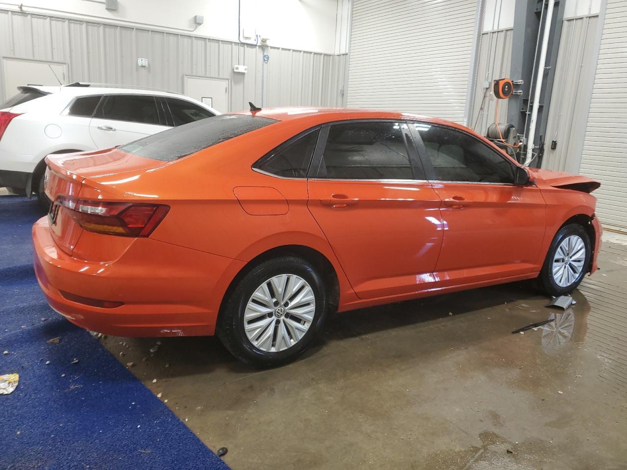 2019 Volkswagen Jetta S - Фото 3