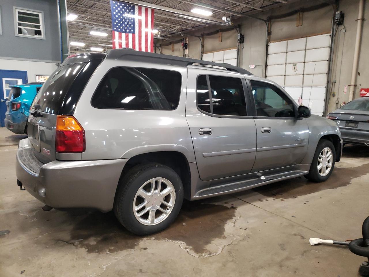 2006 GMC Envoy Denali Xl - Фото 3