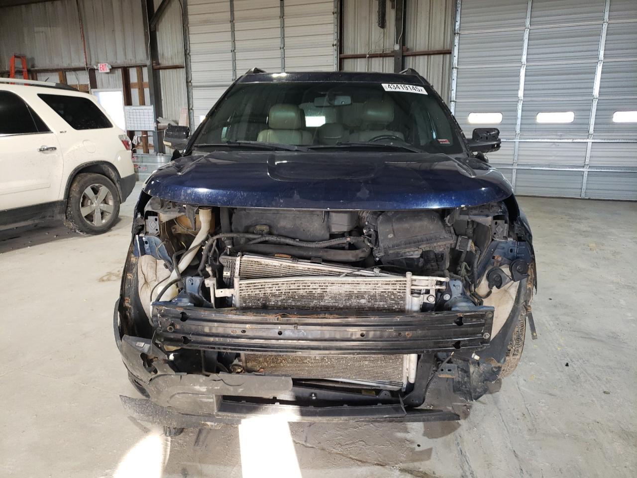 2012 Ford Explorer Xlt - Image 5