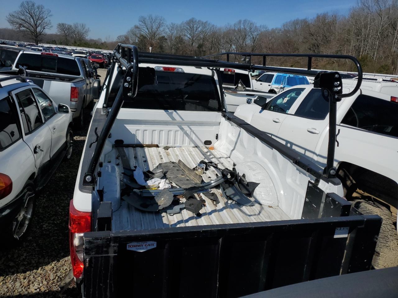 2022 Ford F250 Super Duty - Фото 6