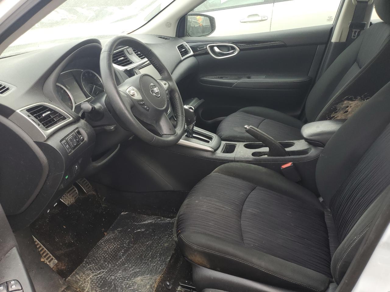 2019 Nissan Sentra S - Фото 7