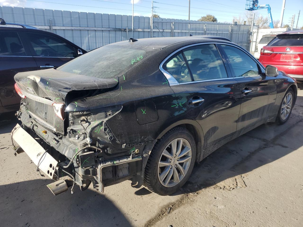 2016 Infiniti Q50 Premium - Image 3