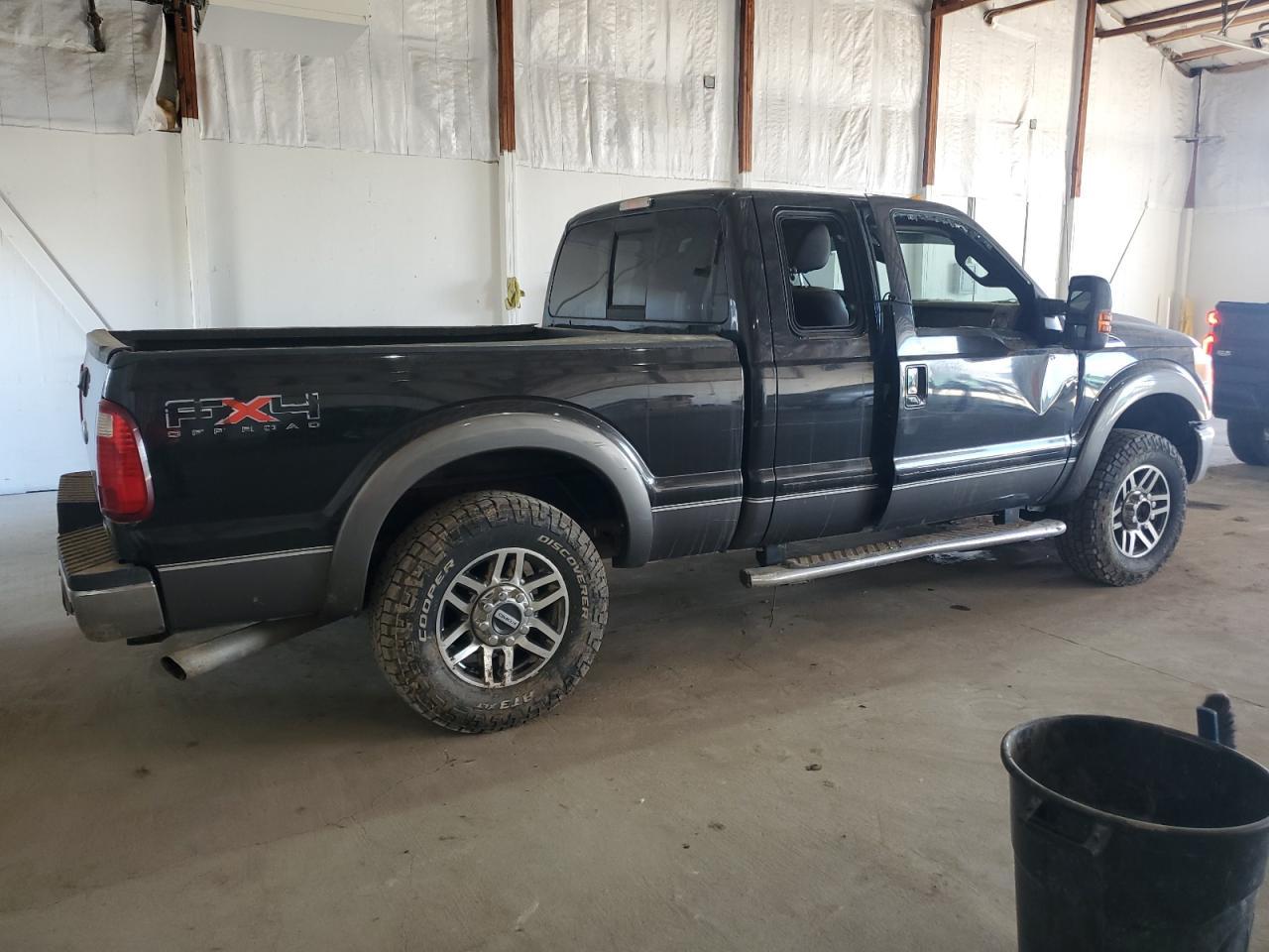 2011 Ford F250 Super Duty - Image 3