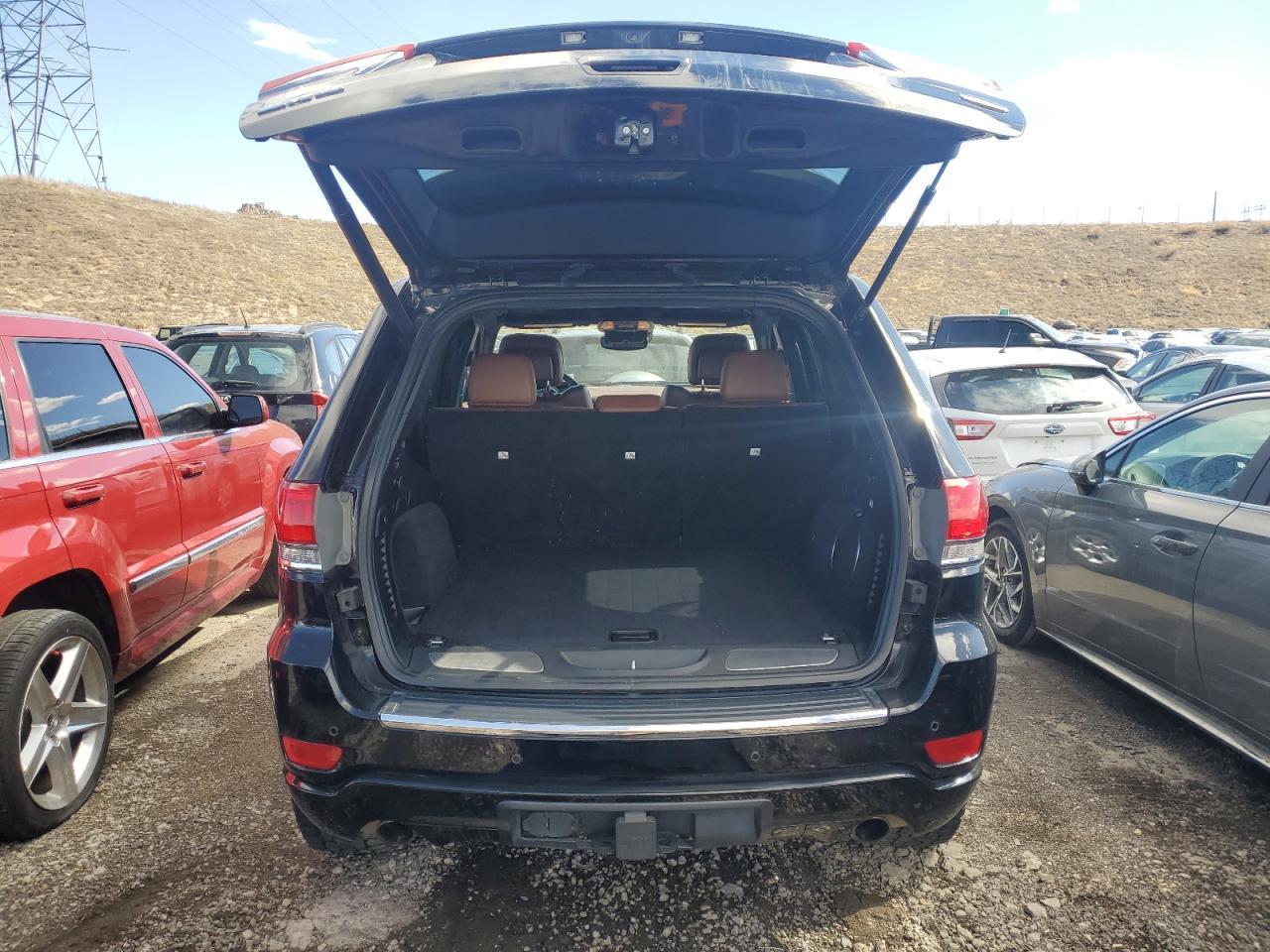 2021 Jeep Grand Cherokee Overland - Image 6