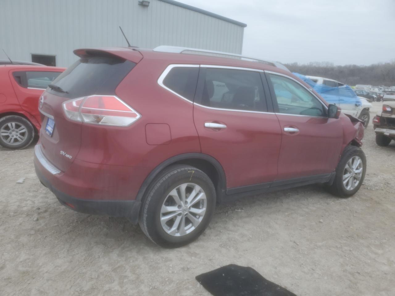 2015 Nissan Rogue S - Фото 3