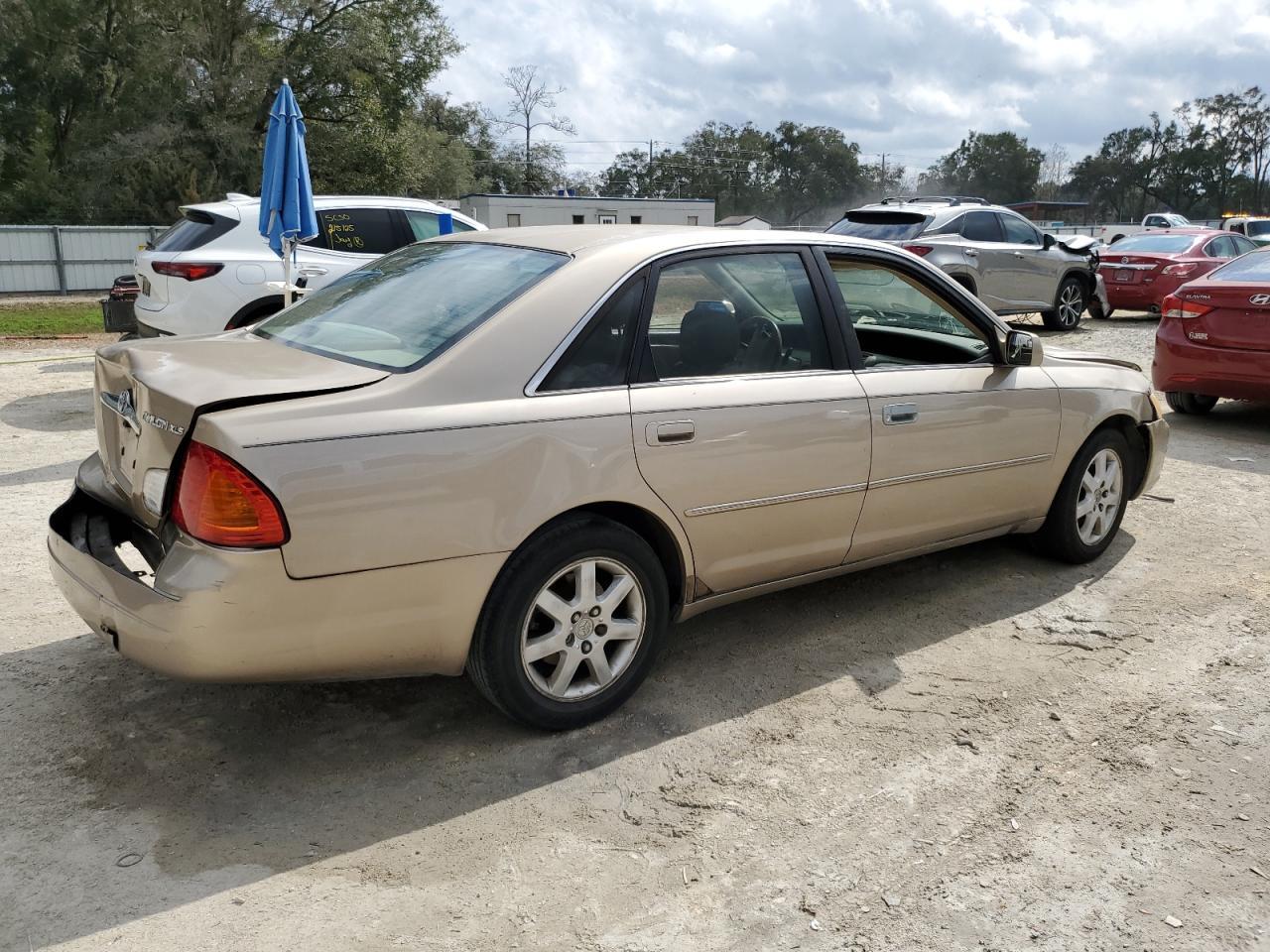 2001 Toyota Avalon Xls - Фото 3