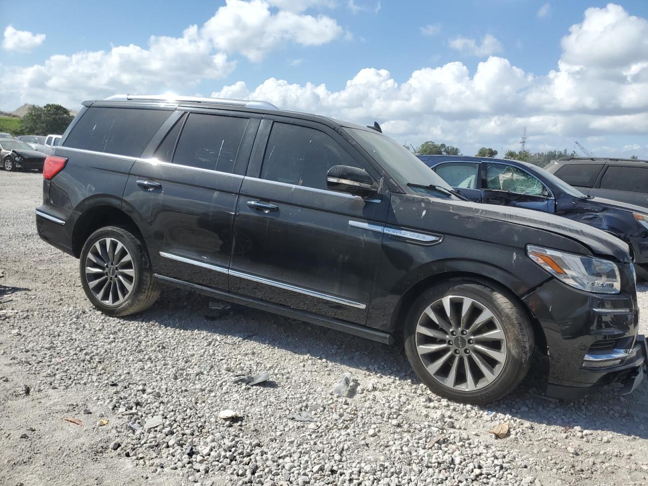 2021 Lincoln Navigator Reserve - Фото 4