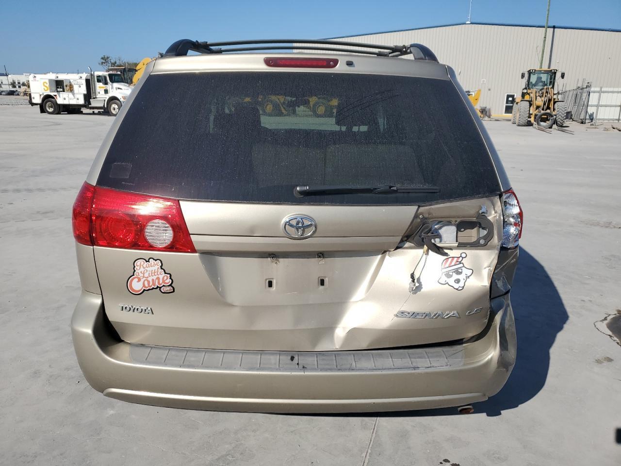 2006 Toyota Sienna Ce - Фото 6