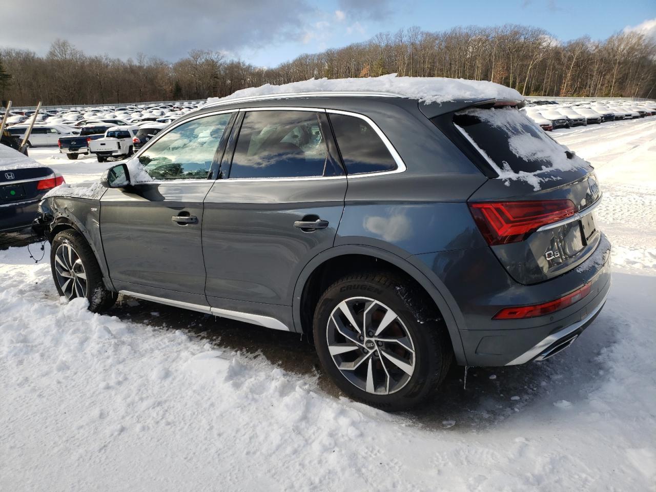 2023 Audi Q5 Premium Plus 45 - Image 2