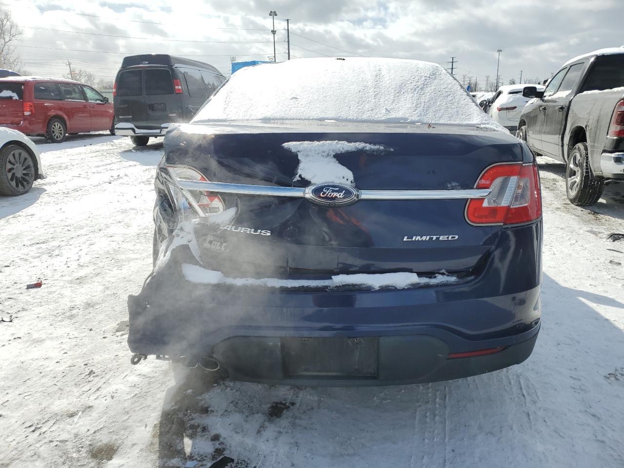 2011 Ford Taurus Limited - Фото 6