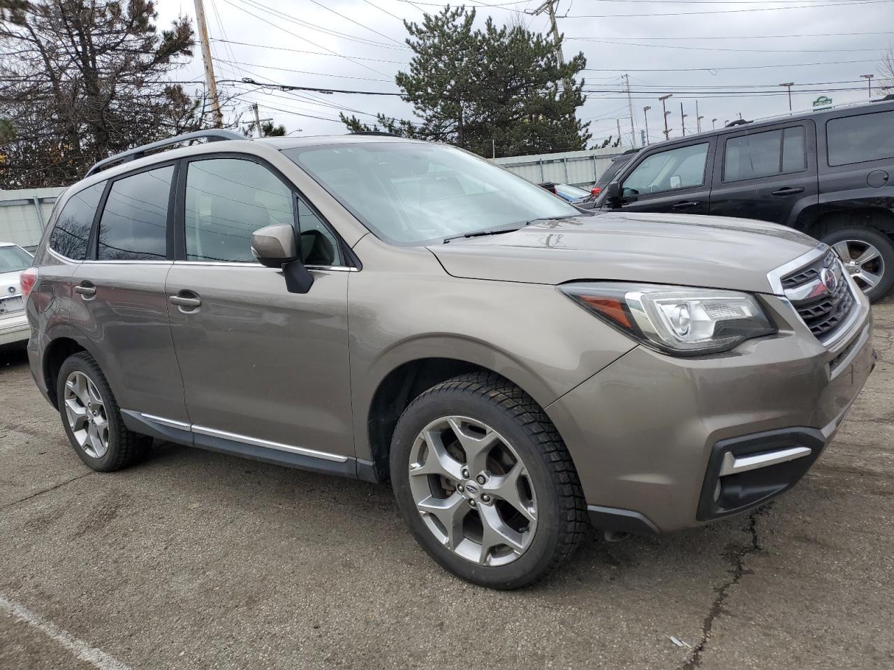 2017 Subaru Forester 2.5I Touring - Фото 4