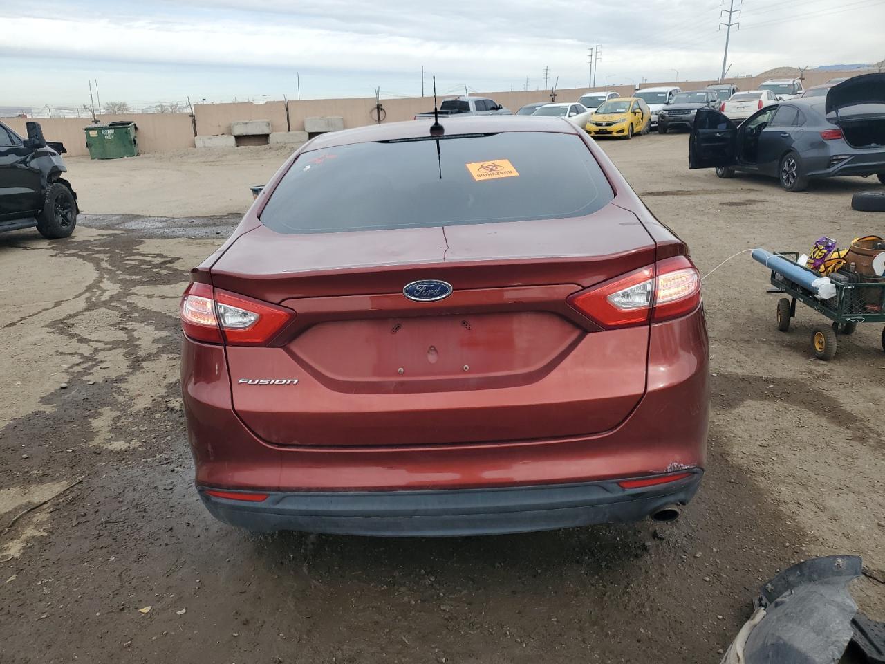 2014 Ford Fusion S - Фото 6