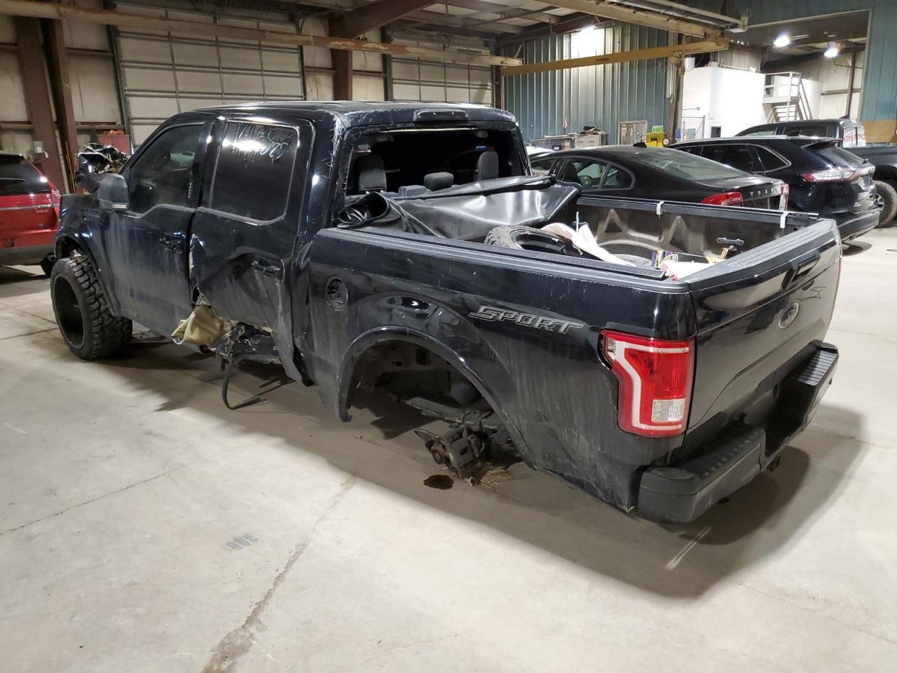 2016 Ford F150 Supercrew - Фото 2