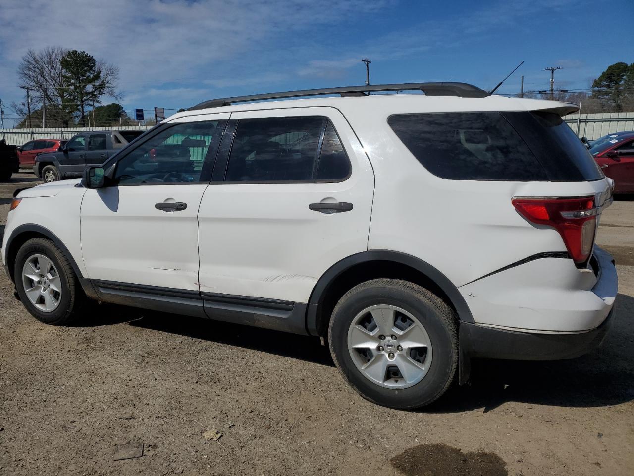 2013 Ford Explorer - Image 2